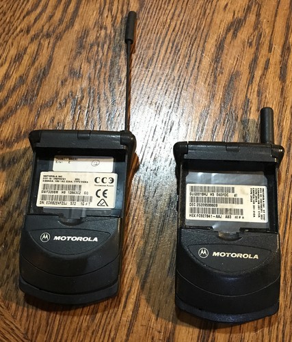 Motorola StarTAC デジタル腕時計 レトロ　携帯電話型　新品未使用 MOTOROLA STARTAC Digital Watch Vintage . ( Nos + Fullset