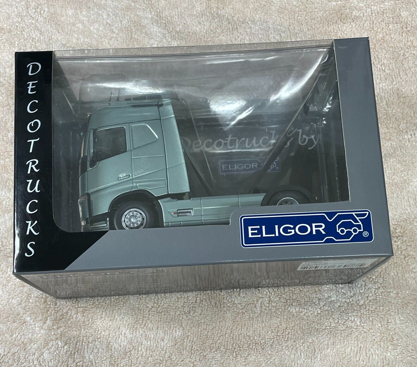 1:43 ELIGOR VOLVO FH4 540 Globetrotter Diecast model truck 1:43 ELIGOR VOLVO FH4 540 Globetrotter Diecast model truck