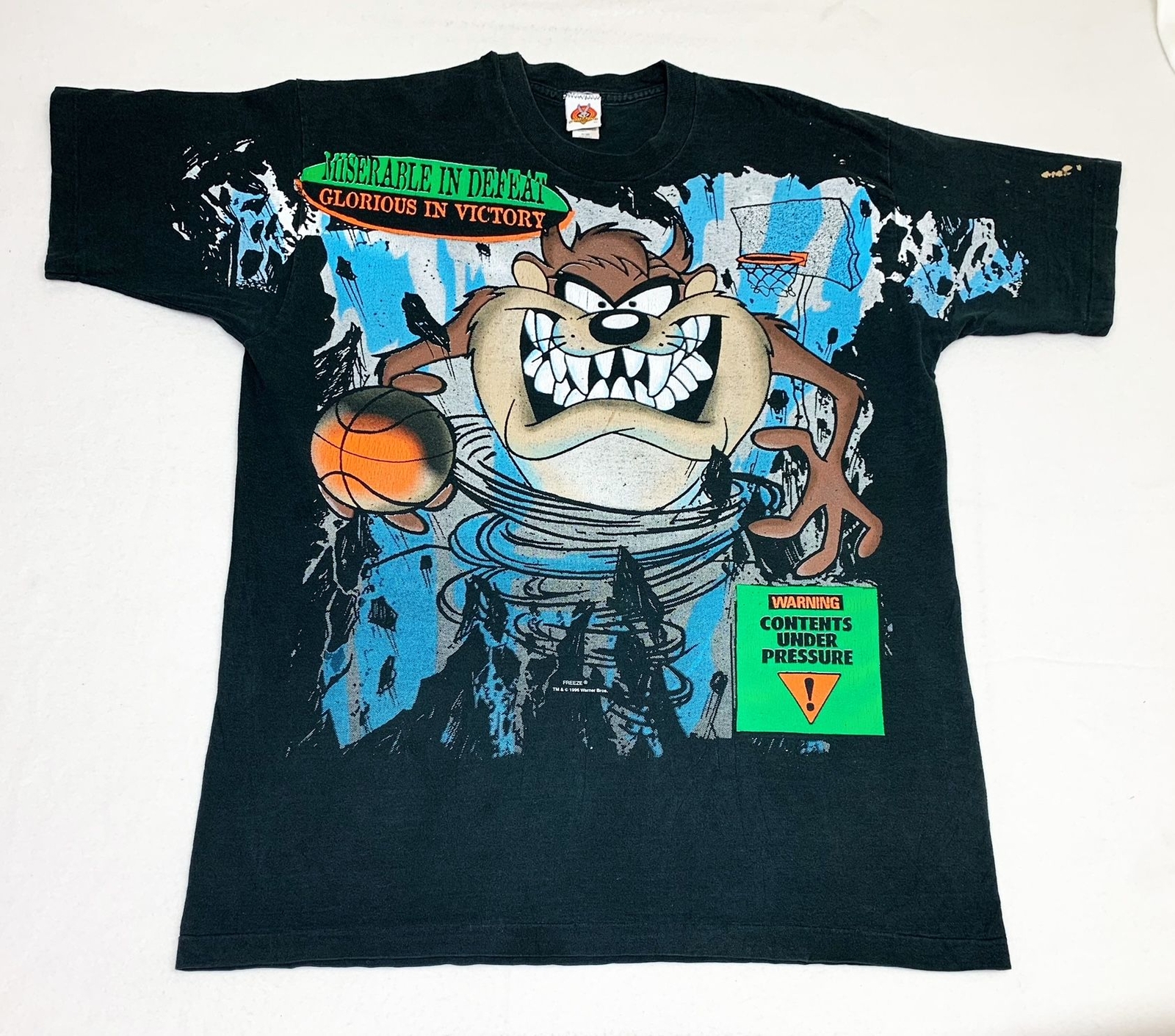 Vintage 1996 Taz Basketball T-Shirt Black XL Looney Tunes