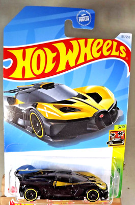 2024 Hot Wheels #185 HW Exotic 3/10 BUGATTI BOLIDE Black-Yellow w/Black AD Spoke