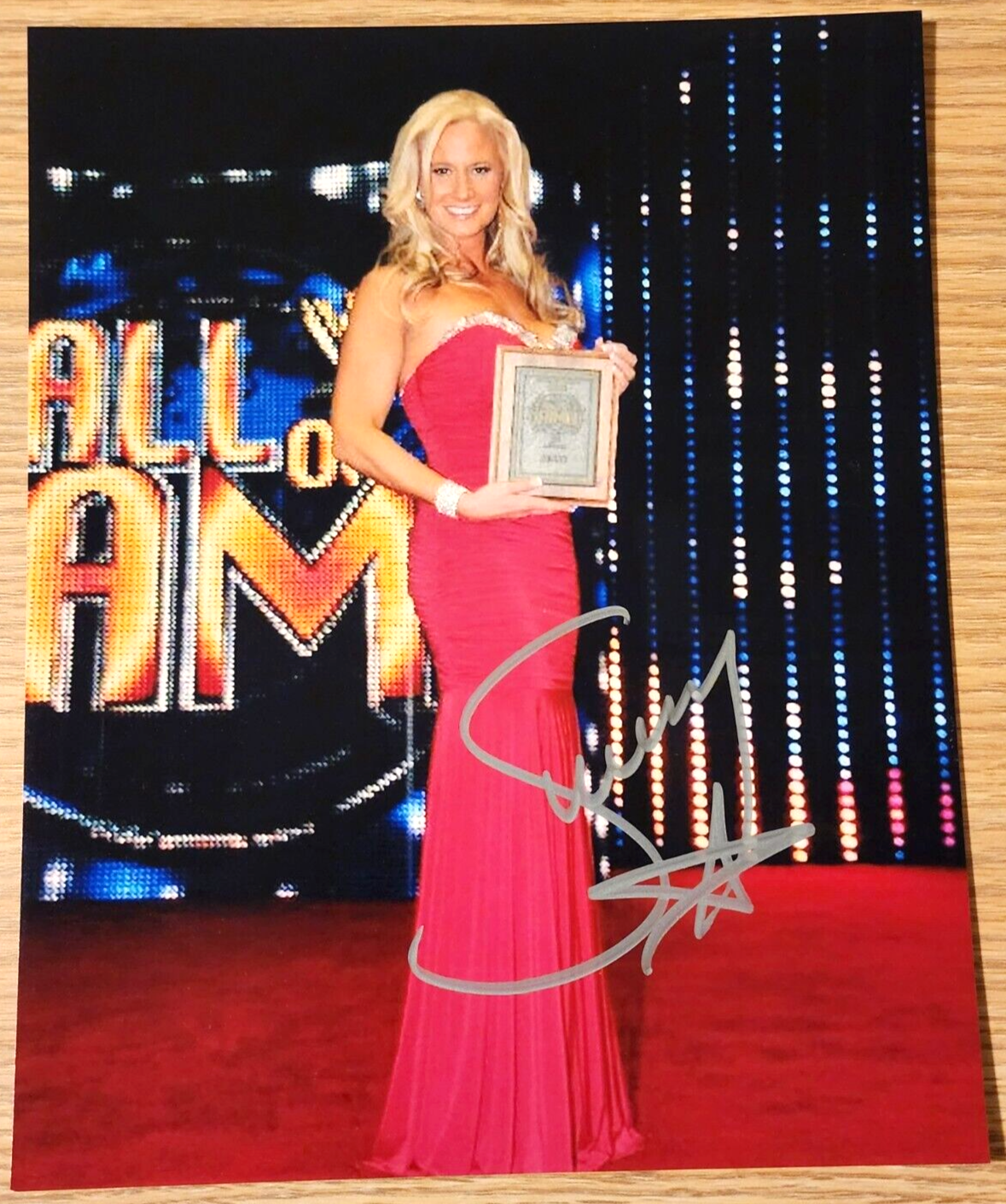 WWE リージョン•オブ・ドューム＆サニー WWE リージョン•オブ・ドューム＆サニー WWE リージョン•オブ