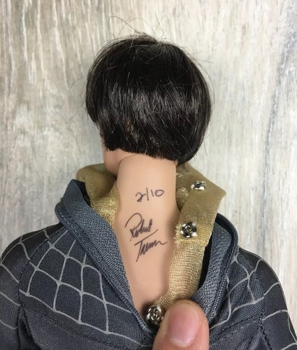 Robert Tonner Limited Edition Black Spiderman Doll /10 Signed Peter Parker LE 1