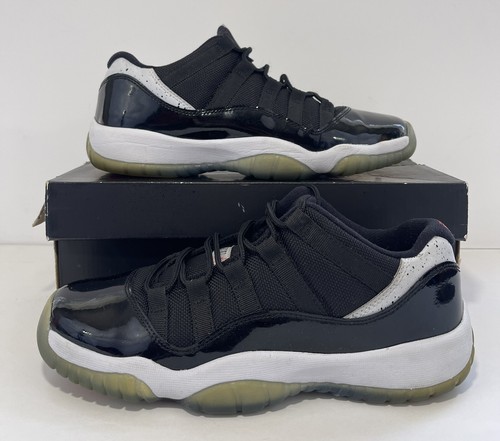 シューズ(男性用) NIKE AIR JORDAN 11 RETRO LOW INFRARED Air Jordan 11 Retro Low 'Infrared 23'. Release Date. Nike SNKRS