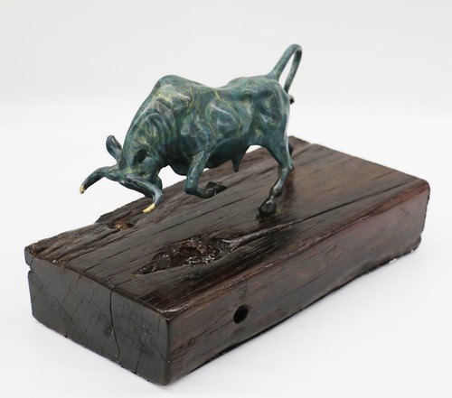 THE NEW YORK STOCK EXCHANGE REAL BRONZE BULL OF WALL STREET STATUE FIGURE DECOR