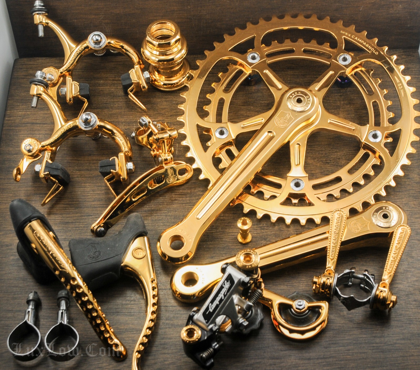 Gold Vintage Campagnolo Record RoadBike GROUP Bicycle Gold Vintage Campagnolo Record RoadBike GROUP Bicycle