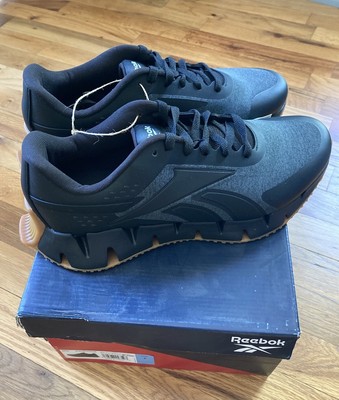 Reebok Zig Dynamica 2.0 Men s Black Black Gum Running Shoe Size 8 IF5943 NEW