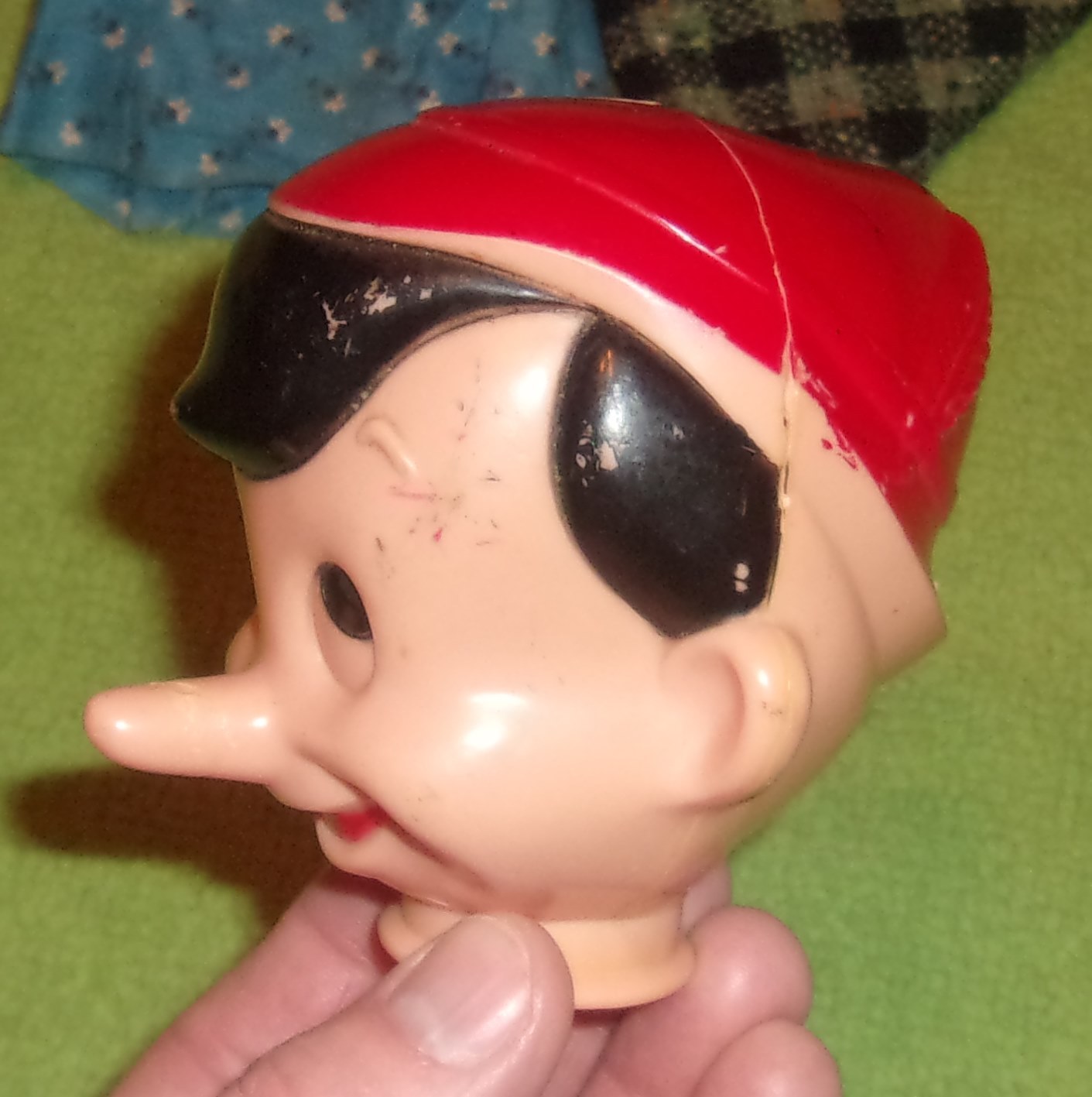 3 vintage Walt Disney hand puppets 1960's? Pinocchio Bambi Thumper display