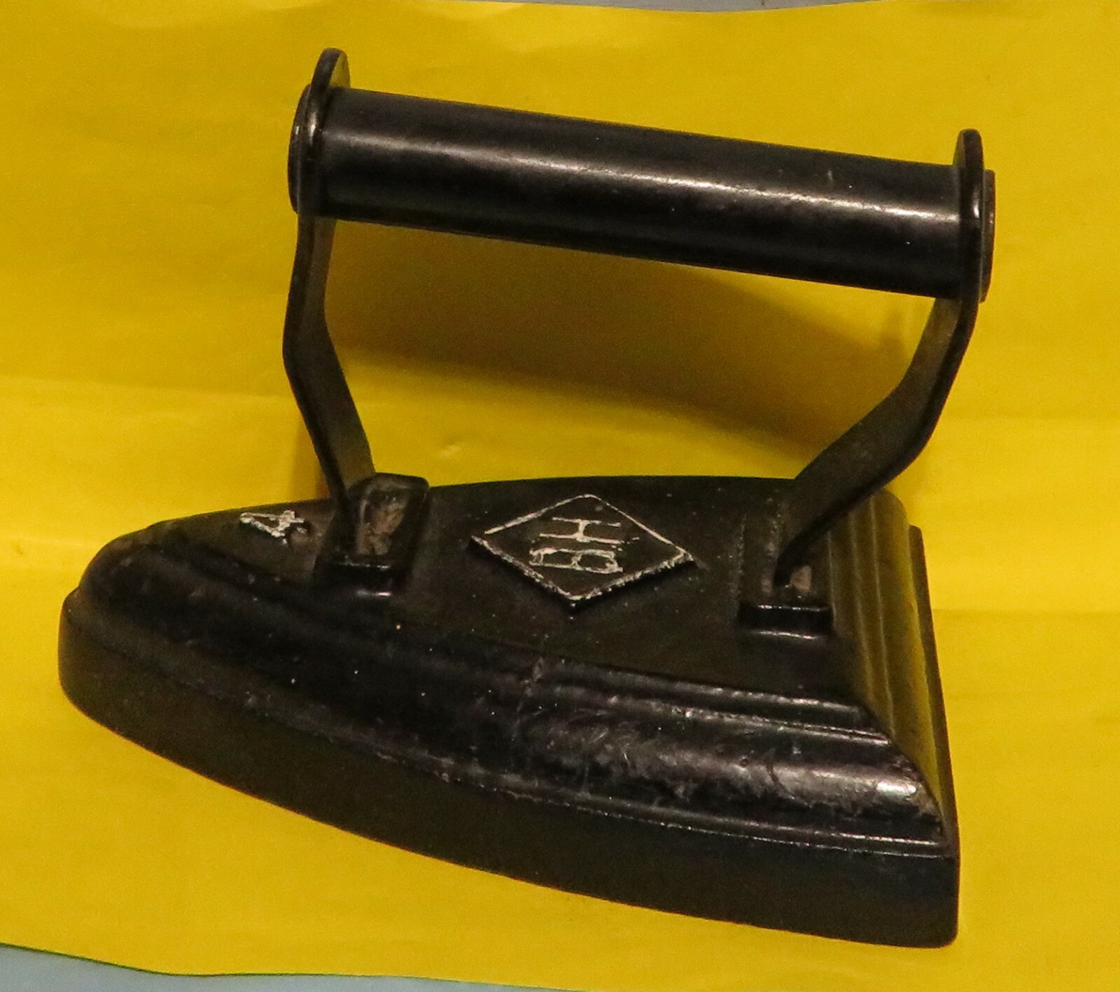 Antique # 4 (Cast Iron)  SAD IRON  DIAMOND B-H Cabin Western Country Door Stop