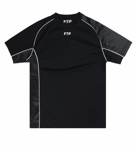 トップス LYFT PIPING EMBLEM FOOTBALL SHIRT Piping Emblem Football Shirt - Black – LÝFT