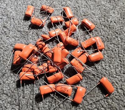 40 SBE /CDE 228P22494H101 .22uF 100 Ohm R-C Network Arc Suppressors Orange