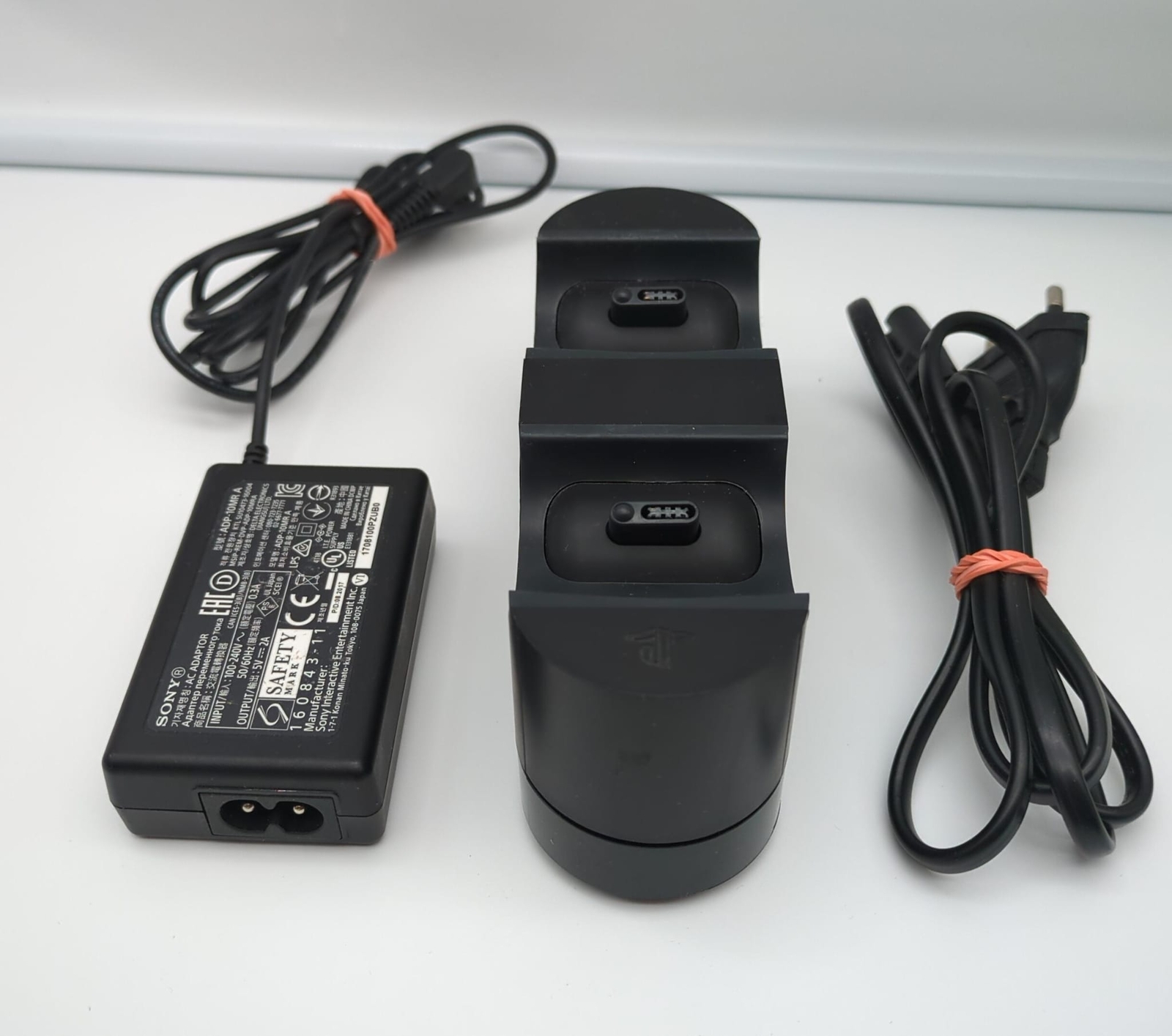 Original Sony Playstation 4 Controller Ladestation - PS4  - Guter Zustand