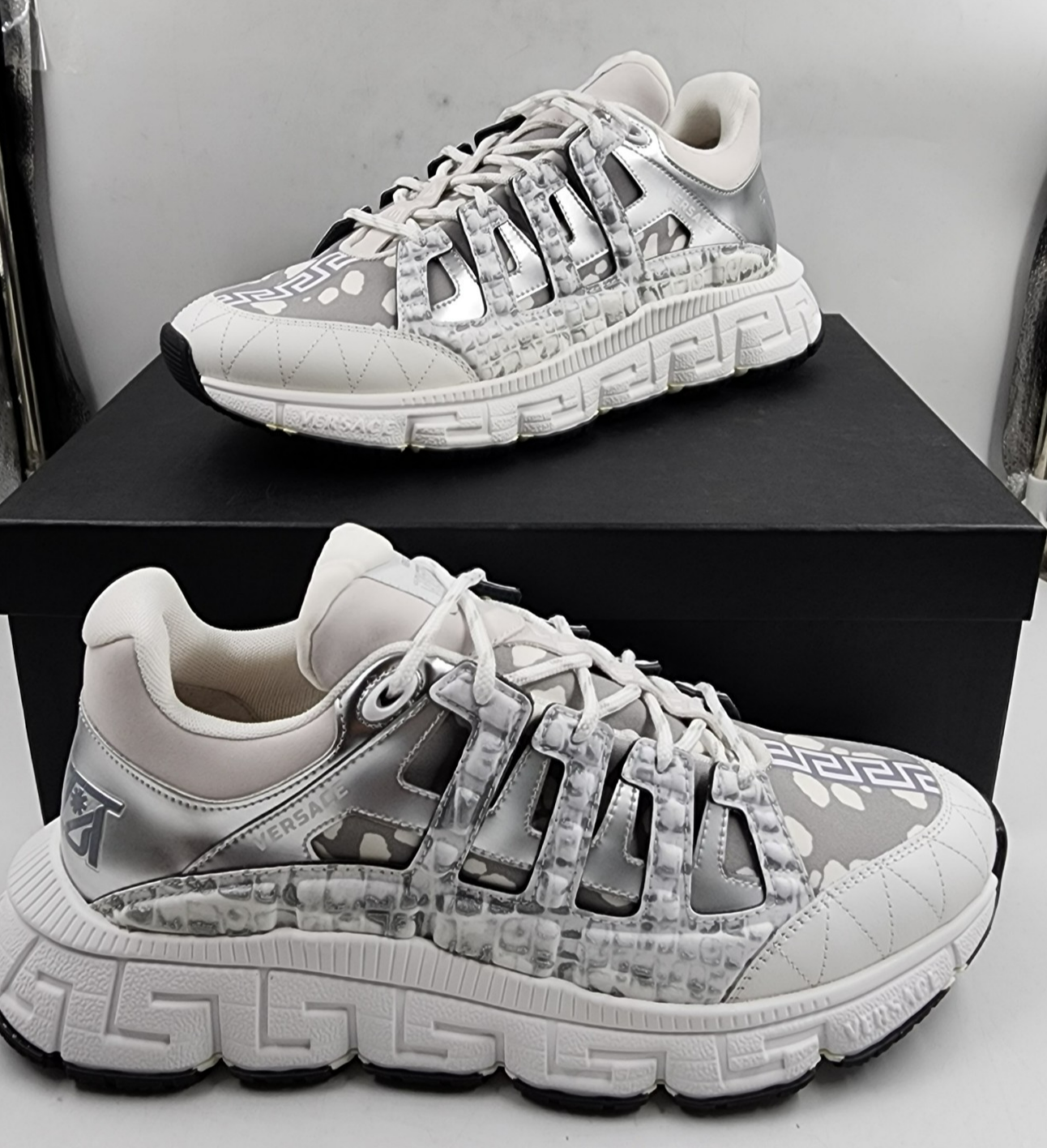 Versace Trigeca Low Top Sneakers Men's 46/13US White/Gray Mix Print Lace Up - Picture 3 of 19