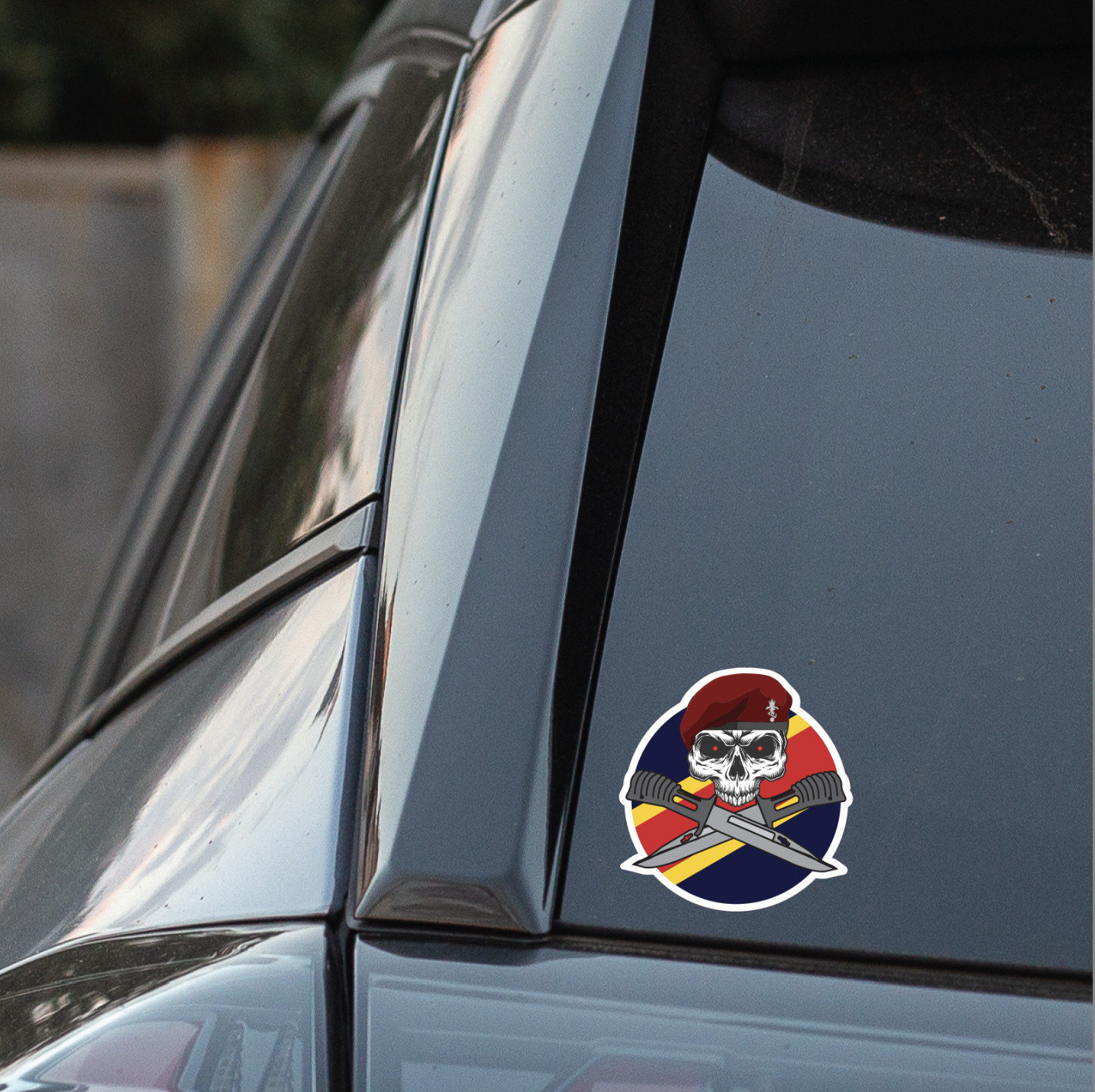 Airborne REME Car Decal - Stylish Skull and Crossed Bayonets Design - Picture 3 of 5