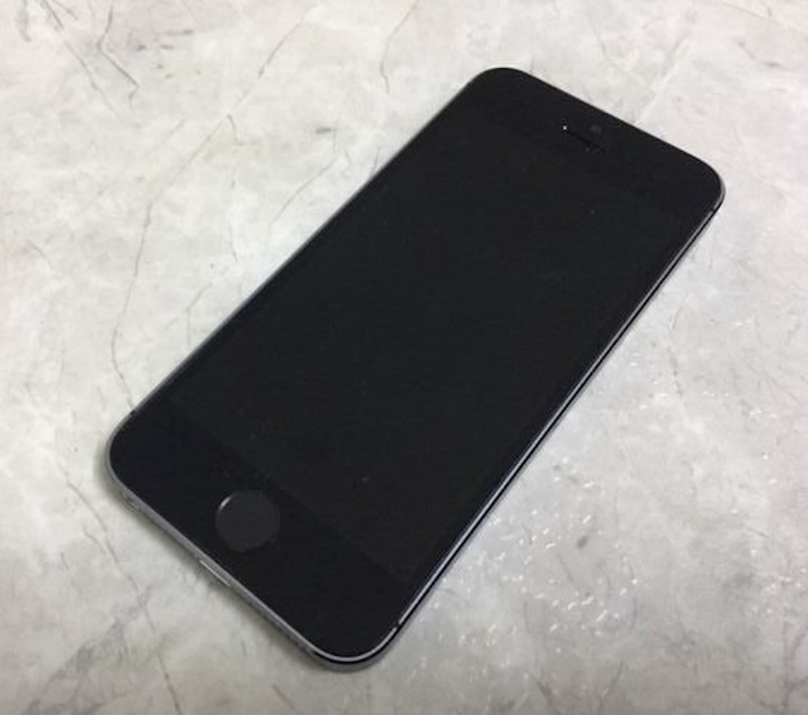 iPhone 5s Space Gray 32 GB docomo Refurbished Apple iPhone 5s 16GB 32GB Space Gray Rare iOS 8 9 New