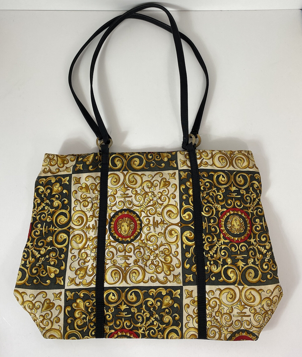 バッグ 00s Versace bag gold baroque y2k VERSACE Baroque PARFUMS Clutch Zipper Bag customized