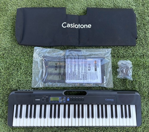 CASIO CTK-1900 61鍵 シルバー CASIO CTK-1900 61鍵 シルバー