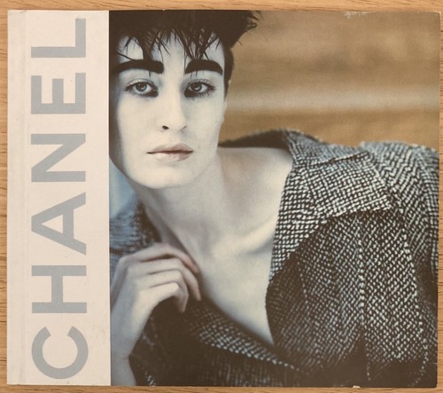 Chanel Collection Automne Hiver 1998-1999 Chanel Boutique