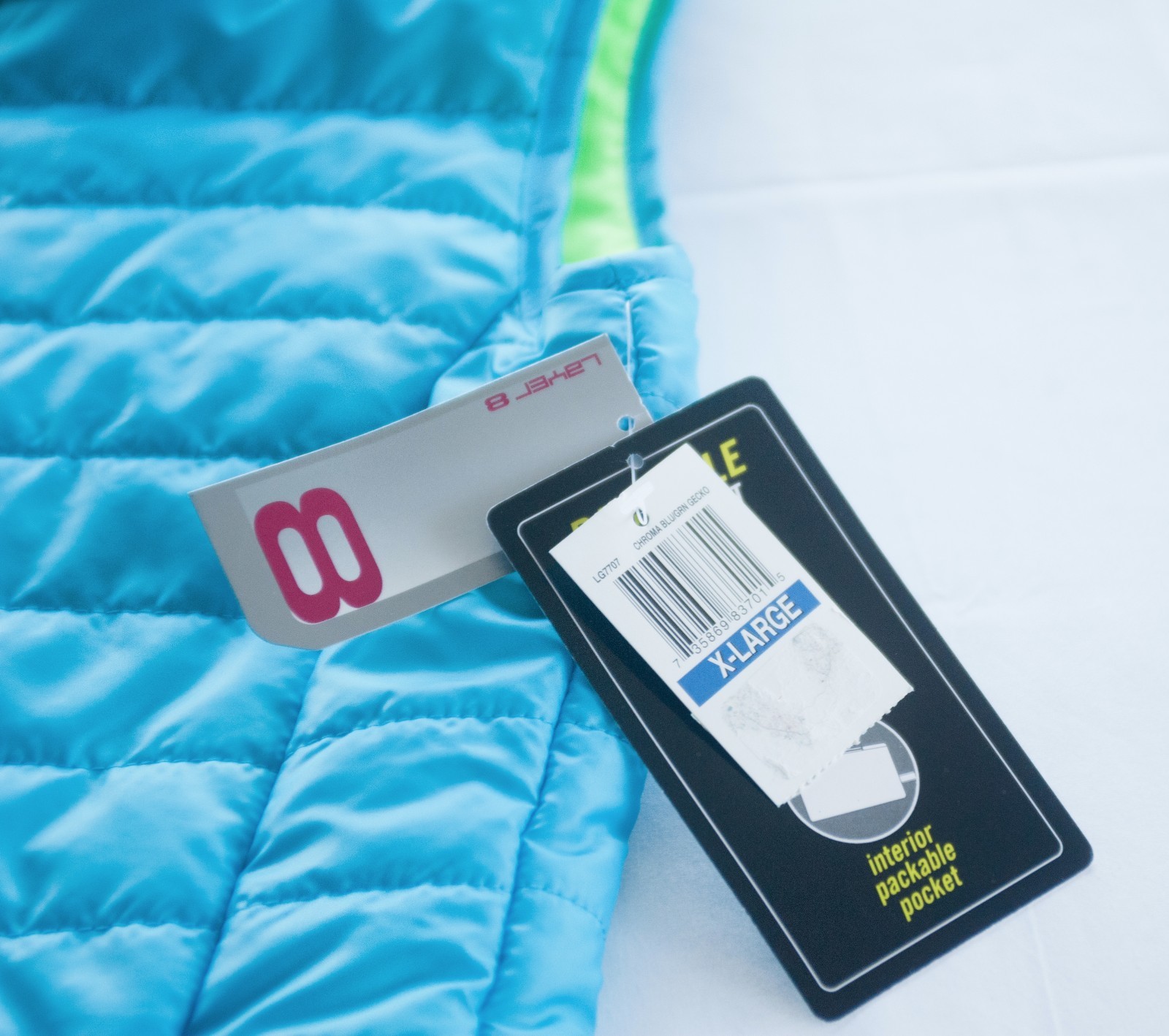 NWT Layer 8 Girls XL Packable Reversible Blue/Green Lightweight Quilted Vest