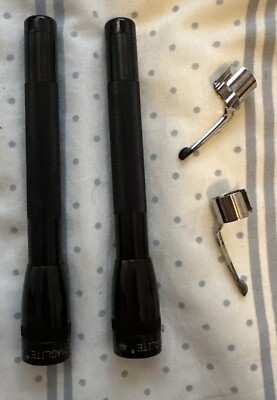 Lot of 2 Mini MagLite Flashlights - 2 AA 6'' Aluminum 2x Black Mag Lite USA