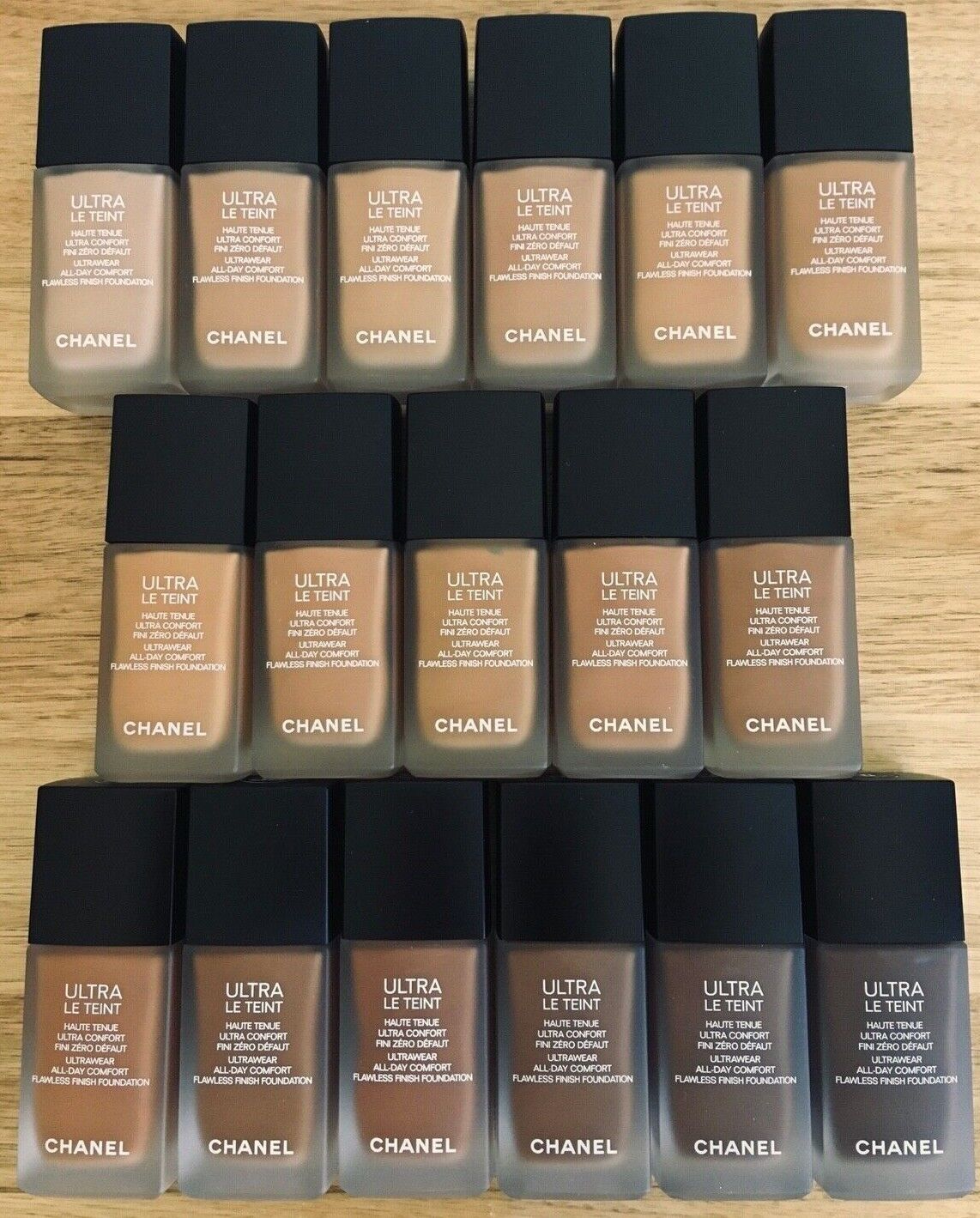 CHANEL ULTRA LE TEINT B21・サンプル付 ULTRA LE TEINT Ultrawear all-day comfort flawless finish