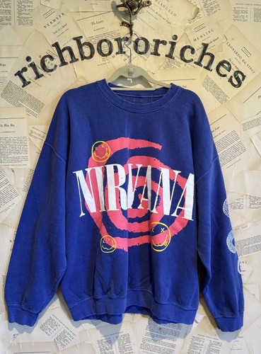 Толстовка Urban Outfitters Nirvana Helix Smile Oversize с круглым вырезом горловины, синяя, S /M, НОВИНКА