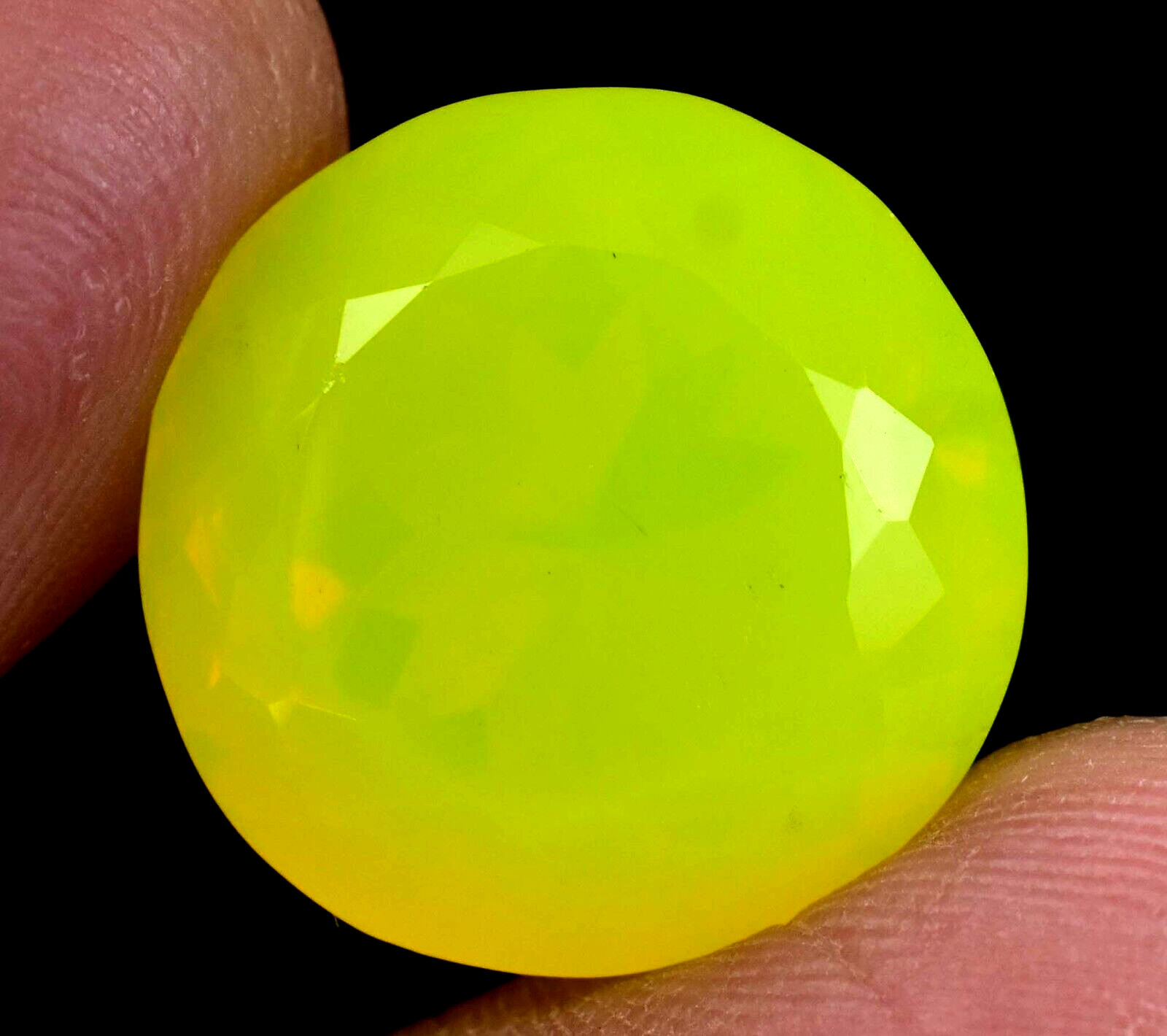 【希少】Ovaltone Lime Comp 28.40 Ct Natural NEON Yellow Opal Certified Flawless