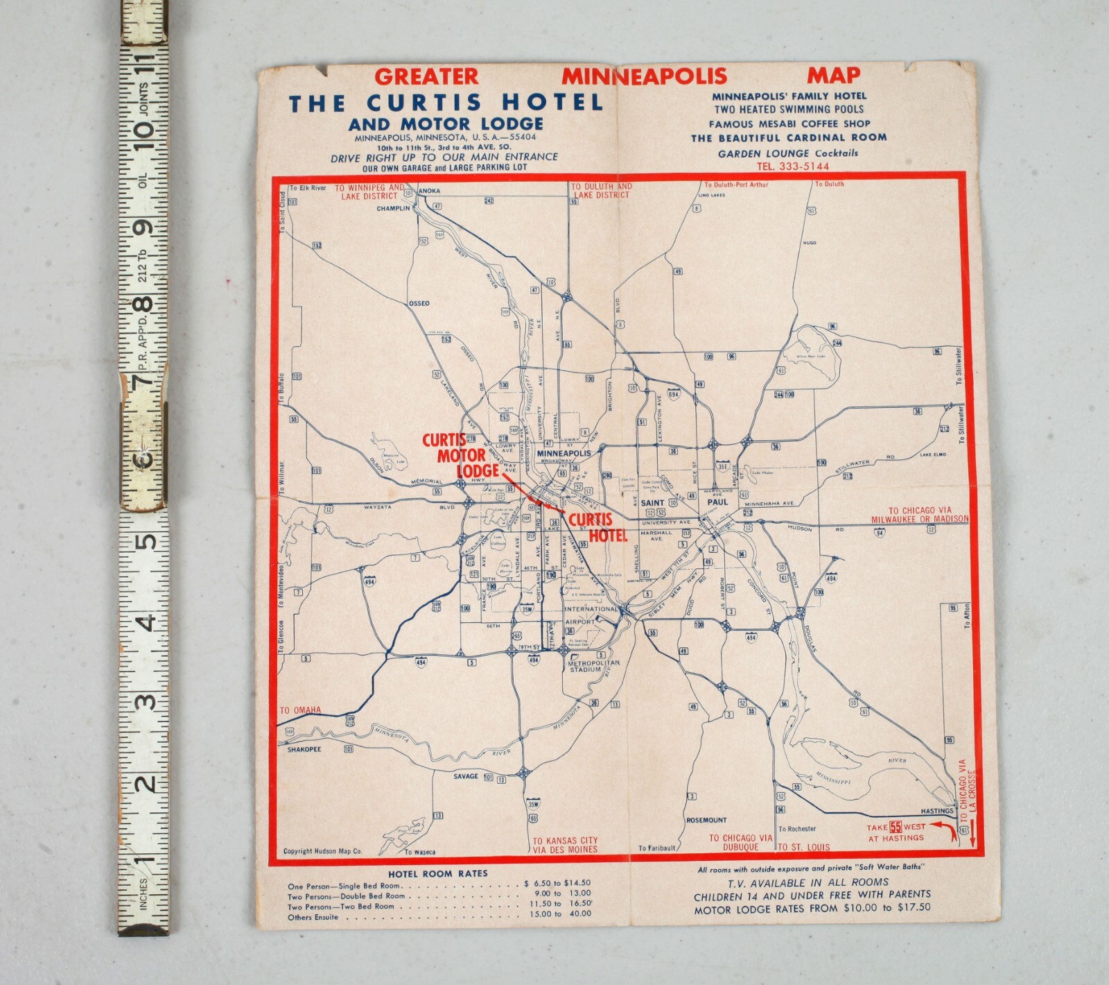 地図・旅行ガイド AT THE PLAZA - Curtis Gathje At the Plaza: An Illustrated History of the World's Most