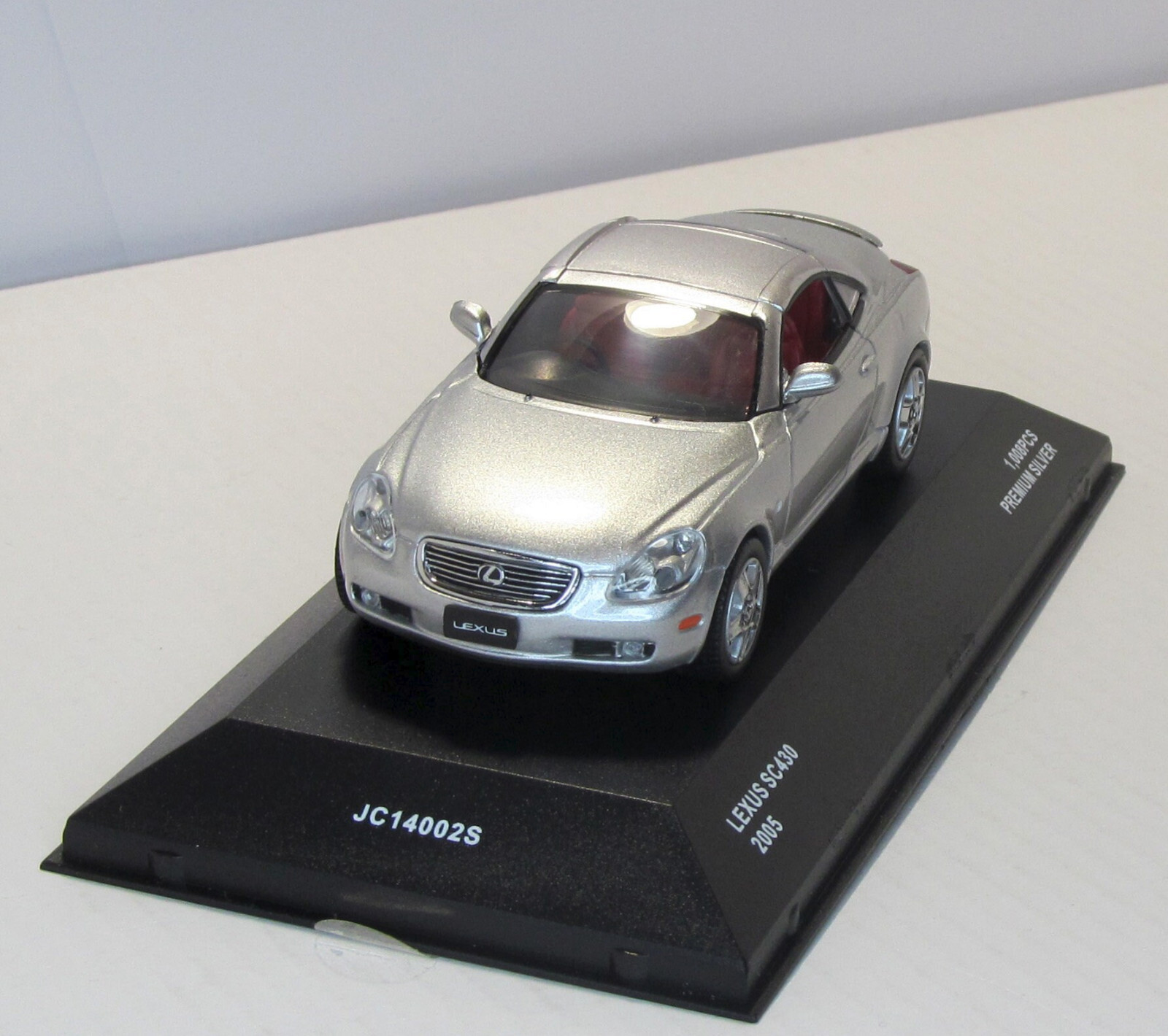 Lexus Sc430 Closed Convertible Silver 2005 Jcollection