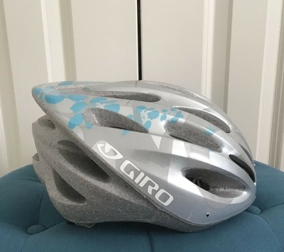 cycling helmet with indicators