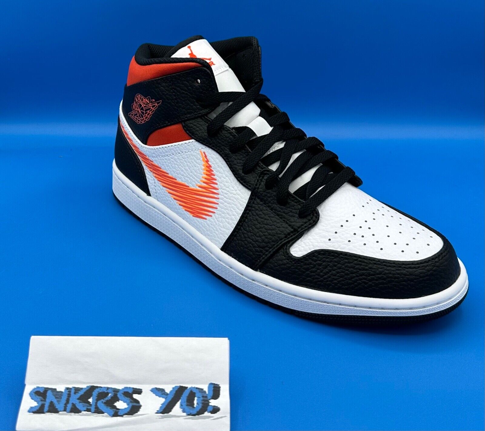 Jordan 1 Mid Zig Zag Swoosh (DN4929-100) Men's Size 11 Jordan 1 Mid Zig Zag Swoosh (DN4929-100) Men's Size 11
