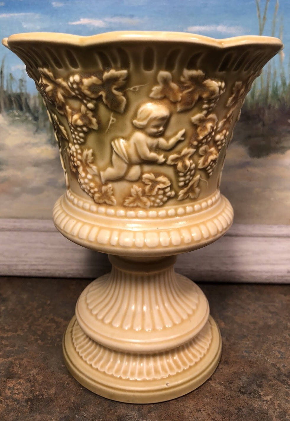Parma Vase Pedestal Vase Cherub Grapes Yellow Green A500 6 3/8” Tall