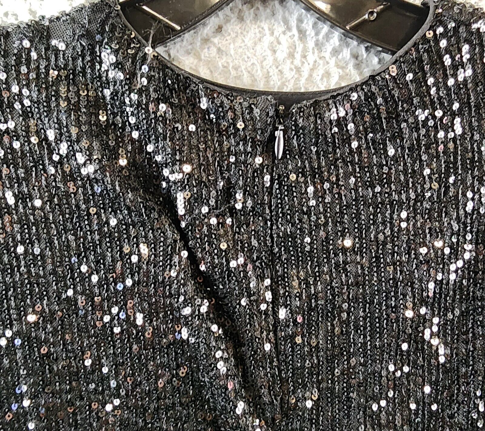 Calvin Klein Sequin Cap Sleeve Top Women's Large Black Back Zip Closure - Picture 10 of 15