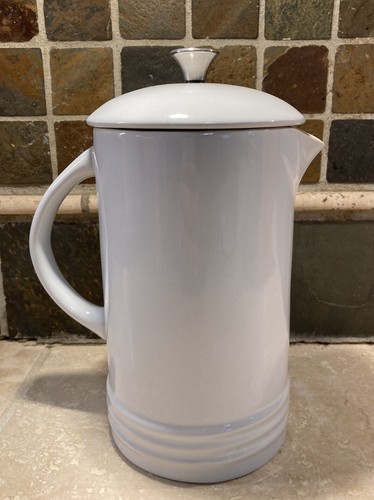 "Vapeur" LE CREUSET 34 Oz Large French Coffee Press NWT Stoneware Light Gray