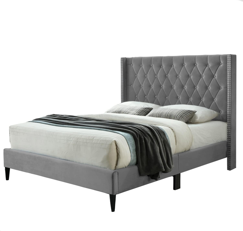 Amelia Velvet Tufted Queen Platform Bed in Gray