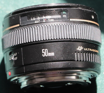 Canon EF 50mm F/1.4 USM Lens *works but read*
