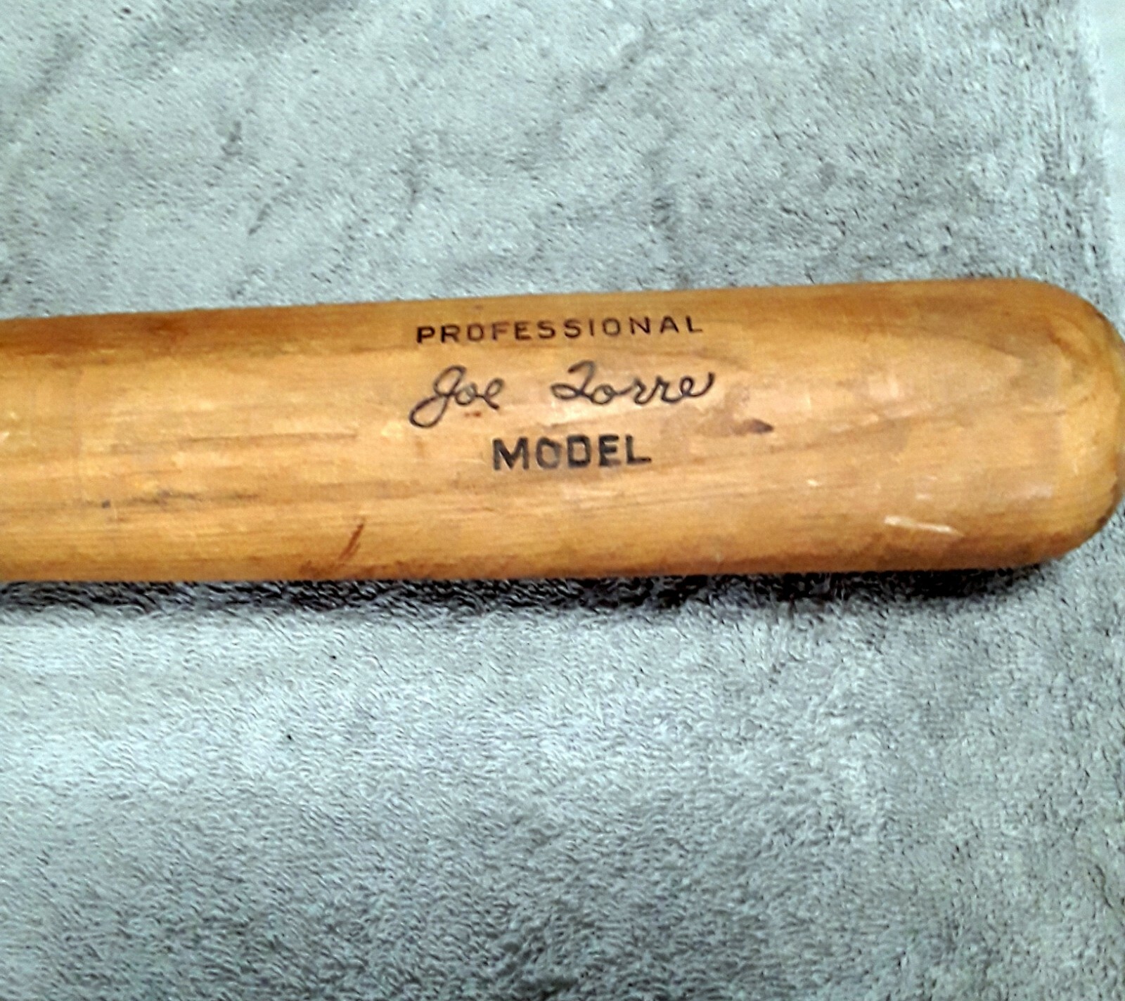 JOE TORRE Adirondack 212 Professional Model Baseball Bat Vintage 1970s 35 Ounce