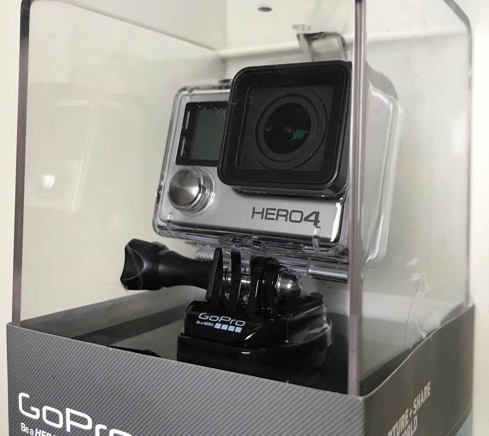 Brand New Factory Sealed GoPro HERO4 Silver Camcorder Camera CHDHY-401 HWBD1