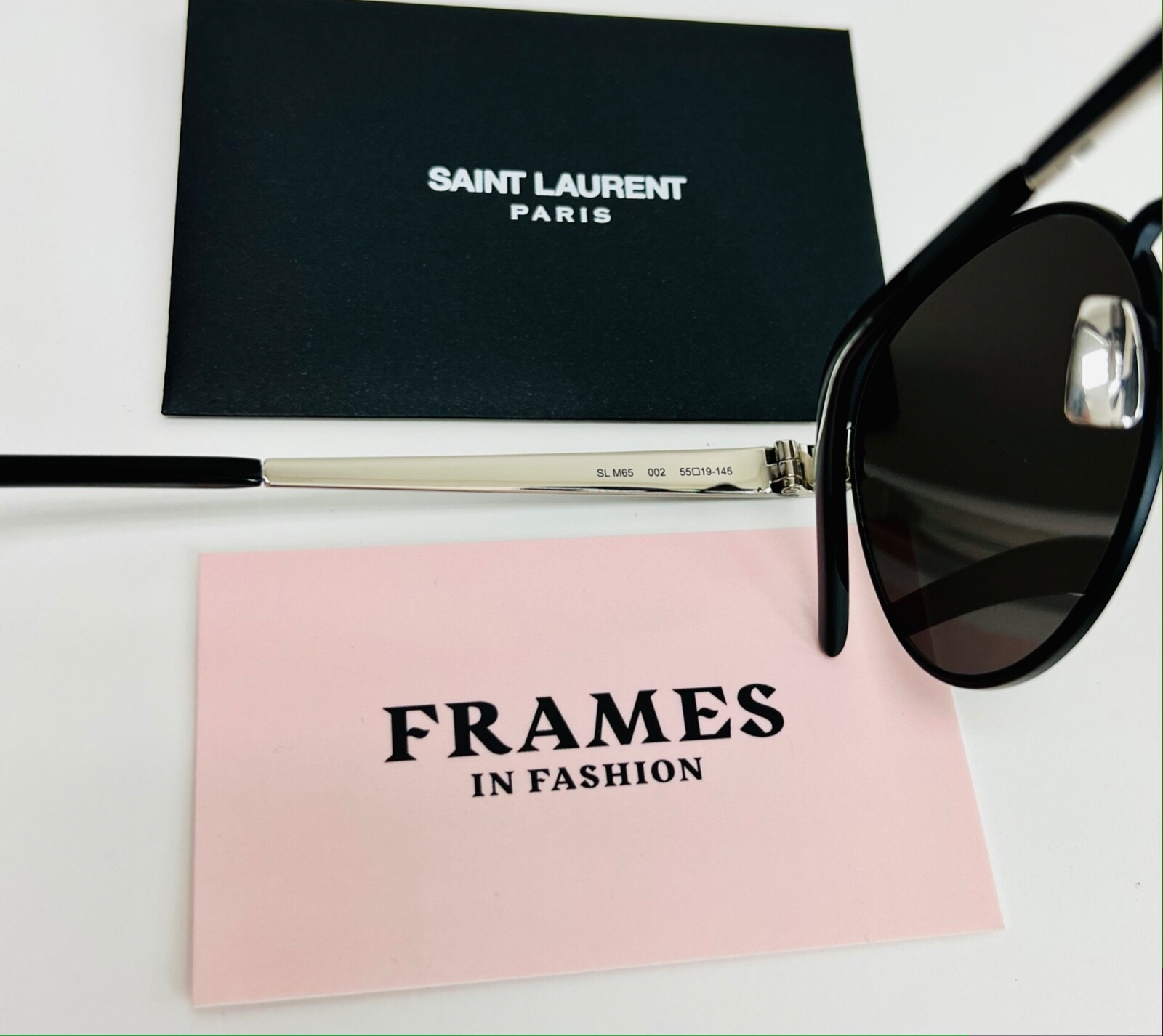 Pre-owned Saint Laurent Ysl Sl M65 Black Silver Round Unisex Metal Sunglasses Slm65 002 In Gray