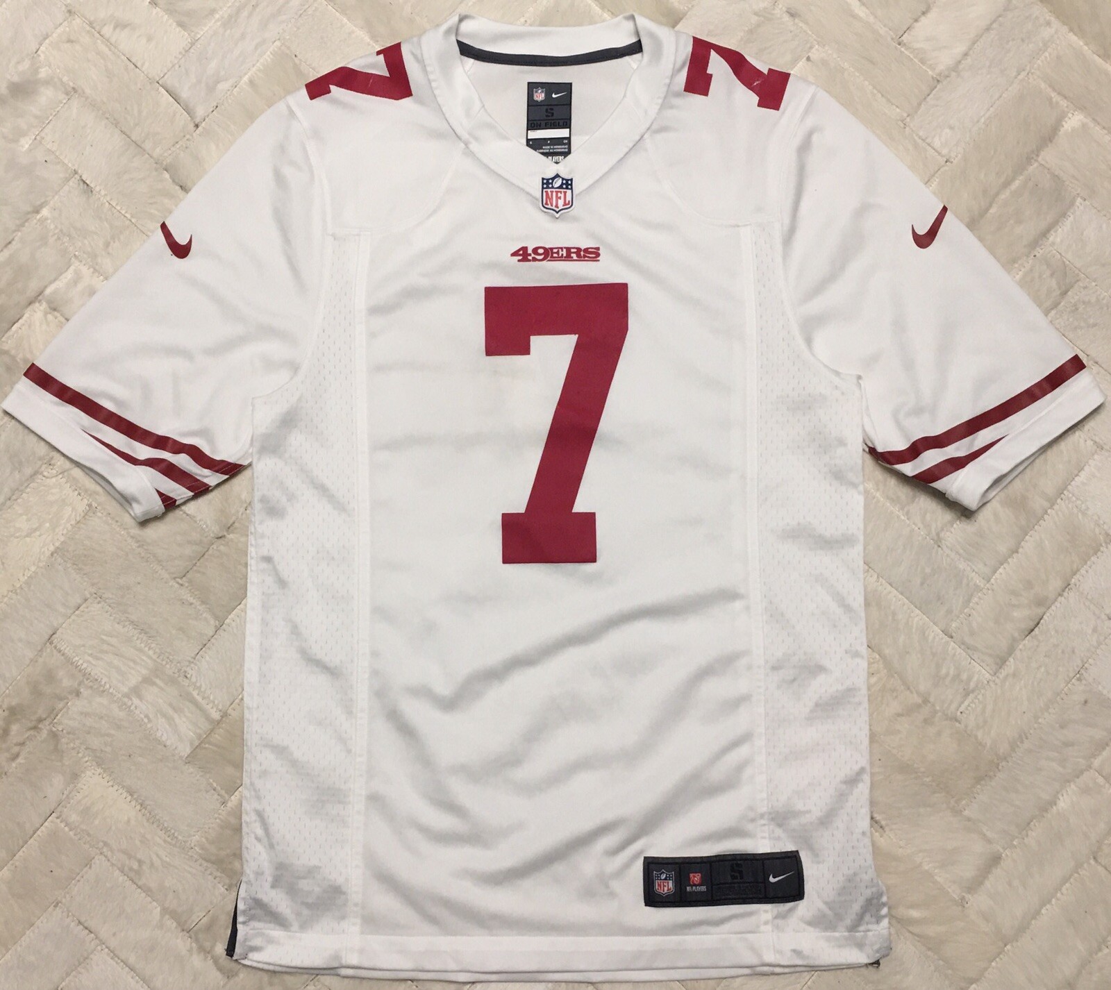 authentic kaepernick jersey