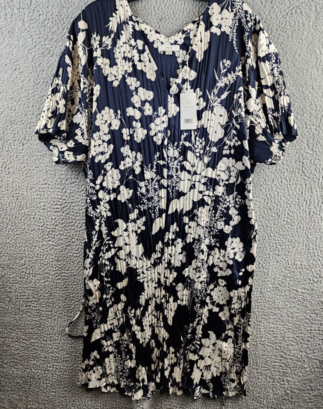 Vince Arboretum Floral Pleated Satin Dress Women's L Coastal Belted Pullover - Picture 2 of 13