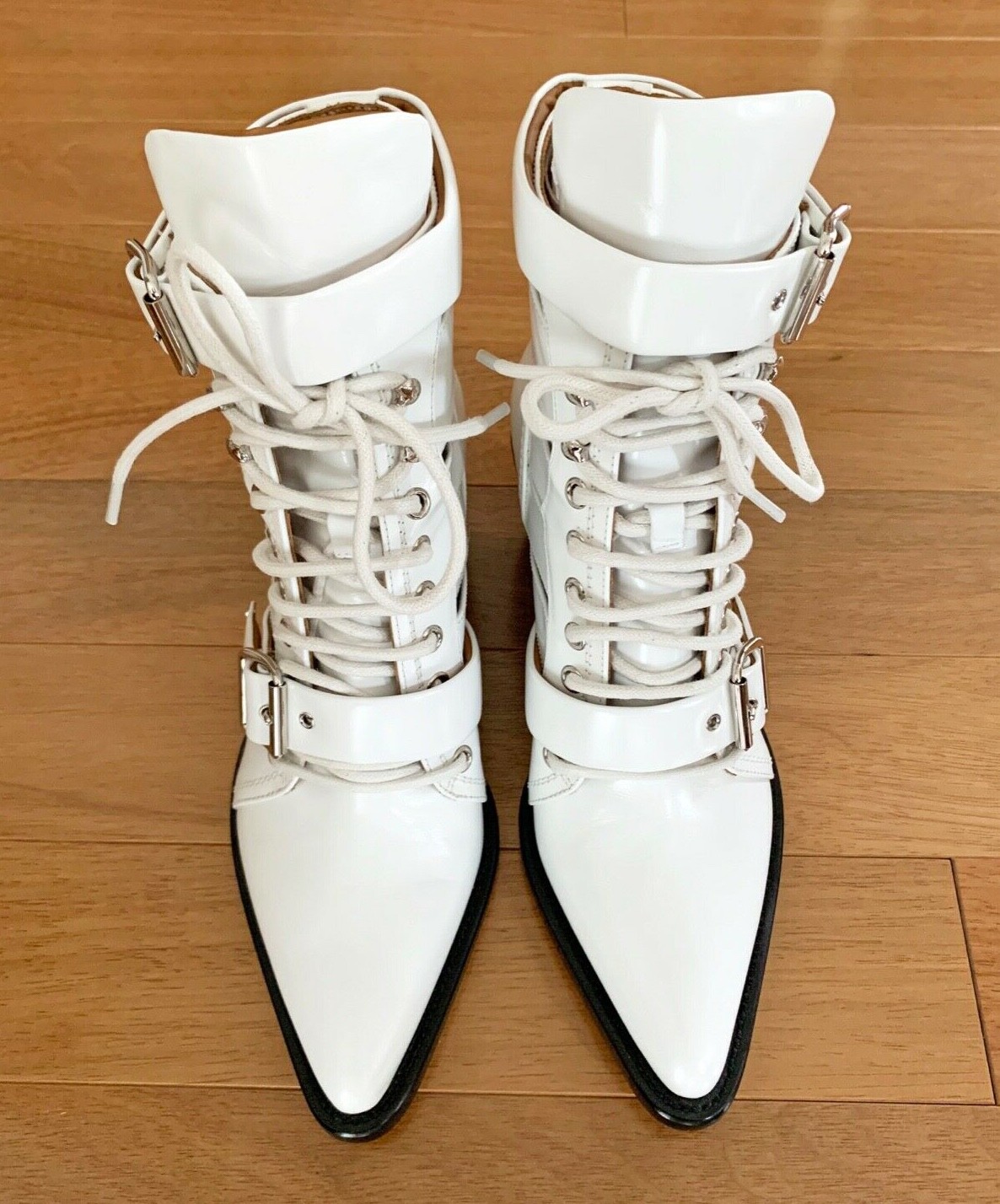 ChloeクロエRylee Medium Cut-Out Bootsブーツ Chloe Pink Smooth Leather Lace Up Rylee Ankle Boots Size 8.5