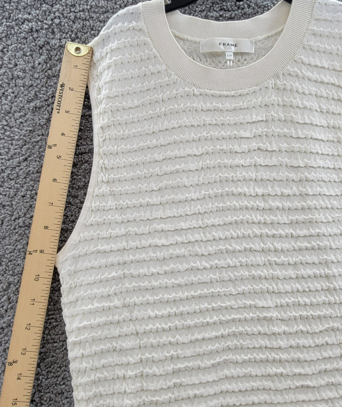 FRAME Smocked Silk Blend Sleeveless Top Women's L White Knit Crewneck Pullover - Picture 8 of 16