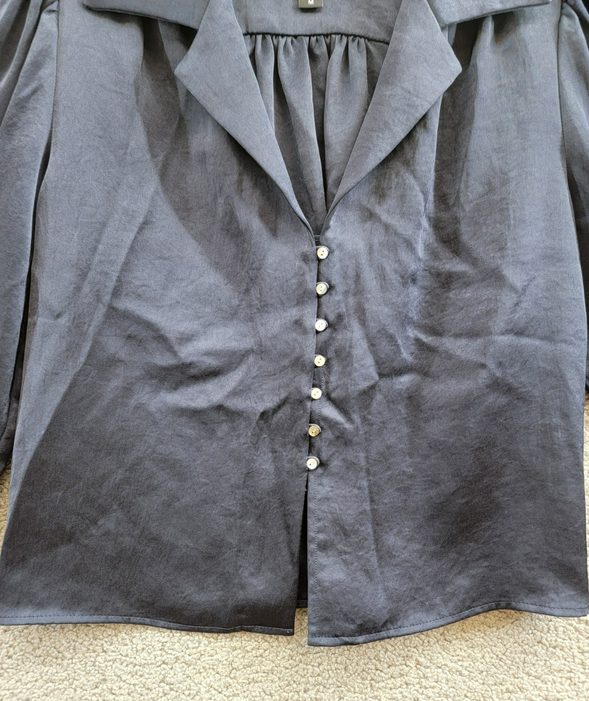 Karen Kane Shirred Blouse Women's M Navy Solid Collared Long Sleeve Button Front - Picture 4 of 18