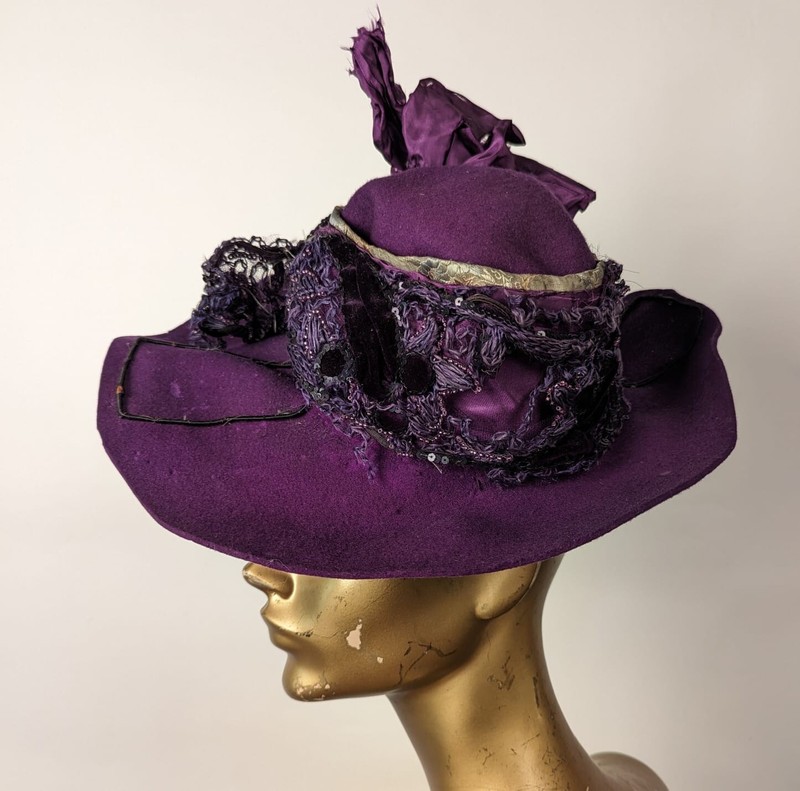 VICTORIAN 1890 display picture 1