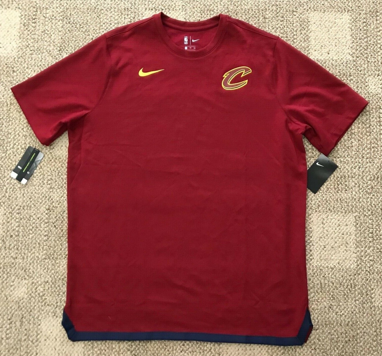 Nike Short Sleeve T-Shirt Top NBA Cleveland Cavaliers Red