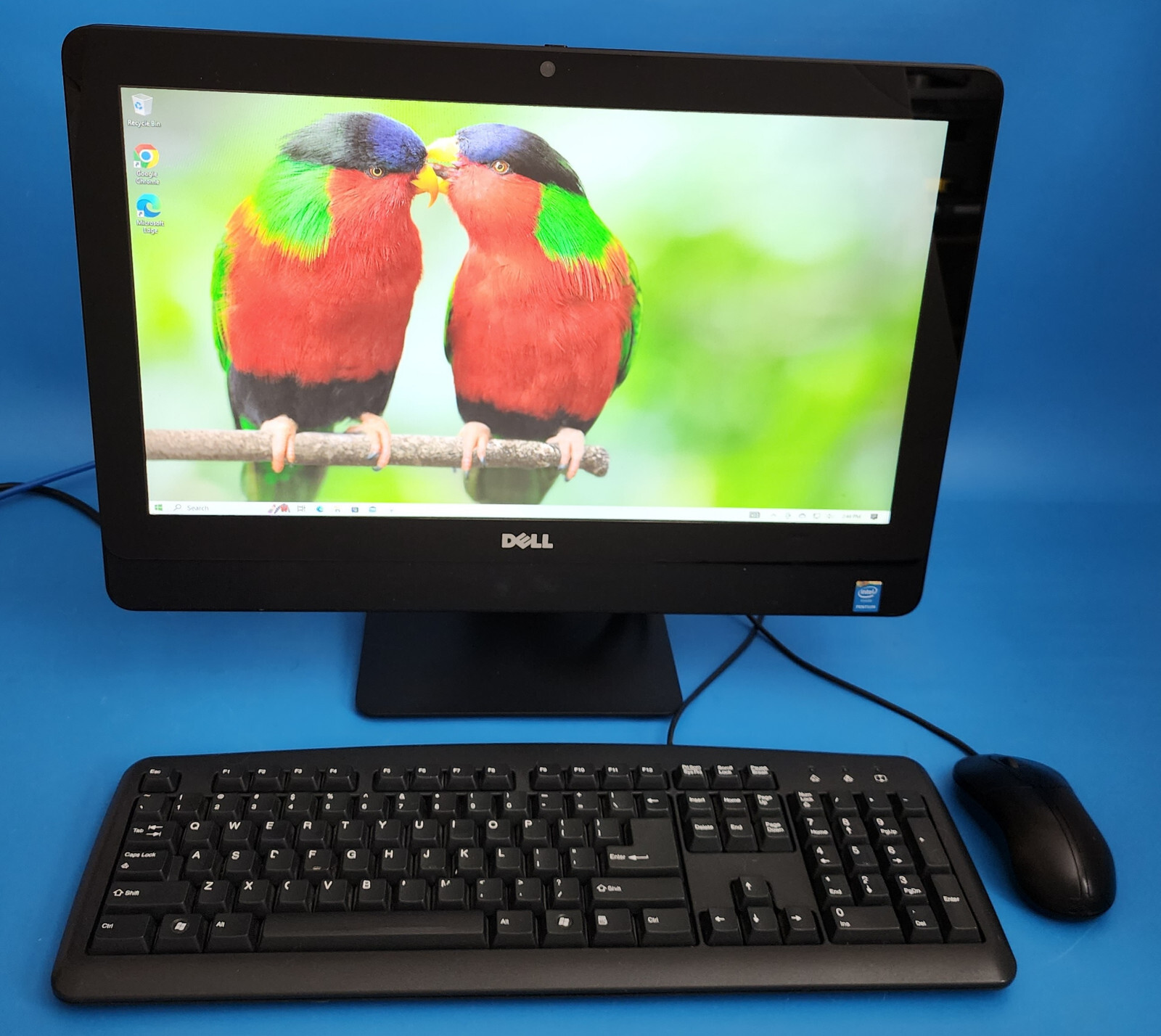 Dell Inspiron 20 Model 3048 Intel Pentium 2.6GHz. Windows 10, With Power Adapter Dell Inspiron 20 Model 3048 Intel Pentium 2.6GHz. Windows 10, With Power Adapter