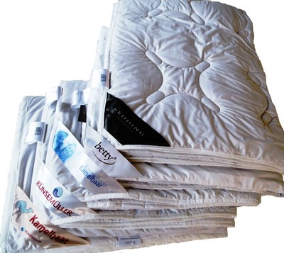 100 % Kamelhaar Bettdecken 135 x 200 cm oder 155x220 cm. verschiedene Varianten 