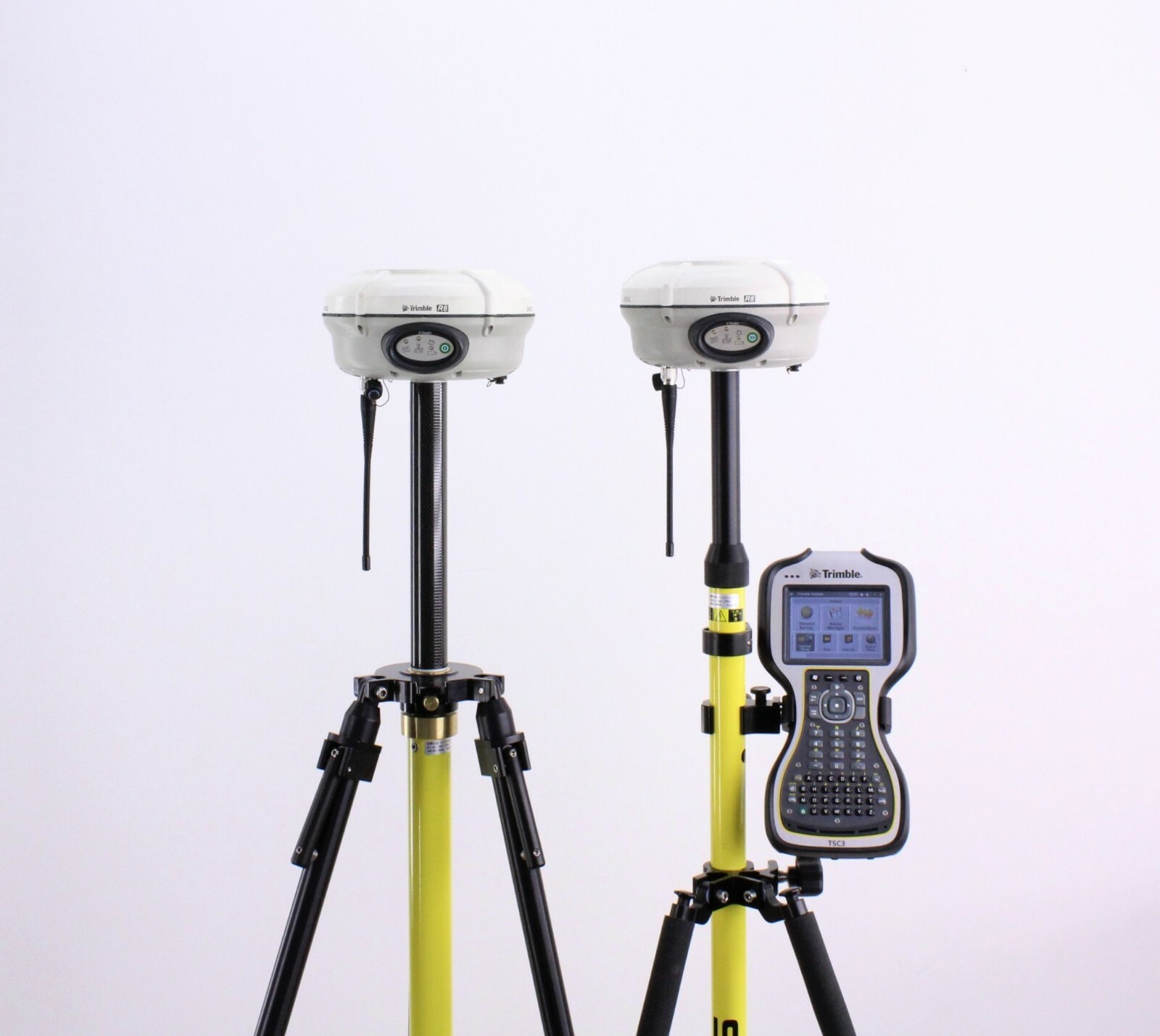 Trimble Dual R8 Model 3 Base/Rover Receiver Kit & TSC3 Access TDL450H Radio