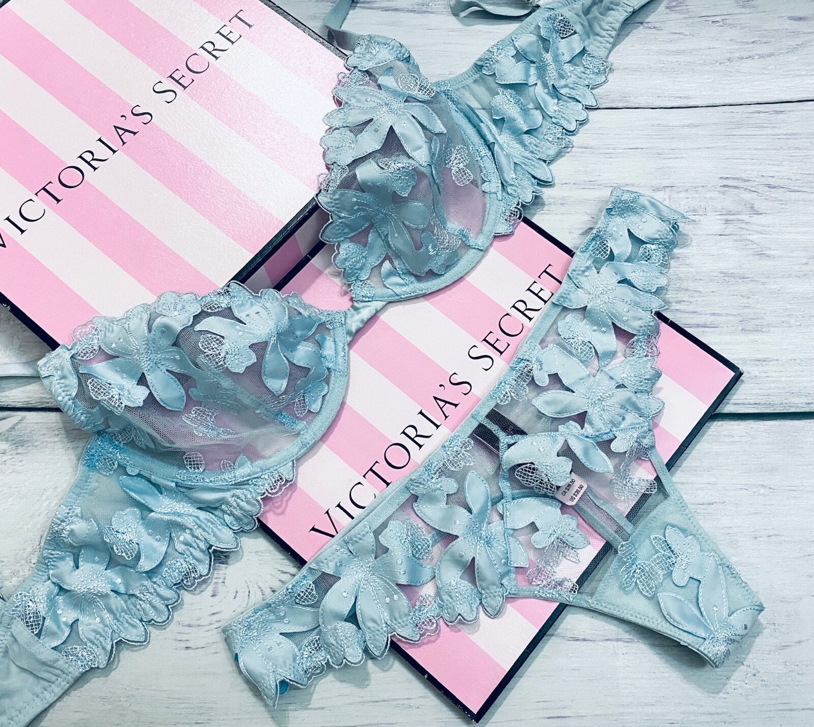 

Victorias Secret LUXE Деми-бюстгальтер-стринги без подкладки с цветочной вышивкой Пыльно-синий