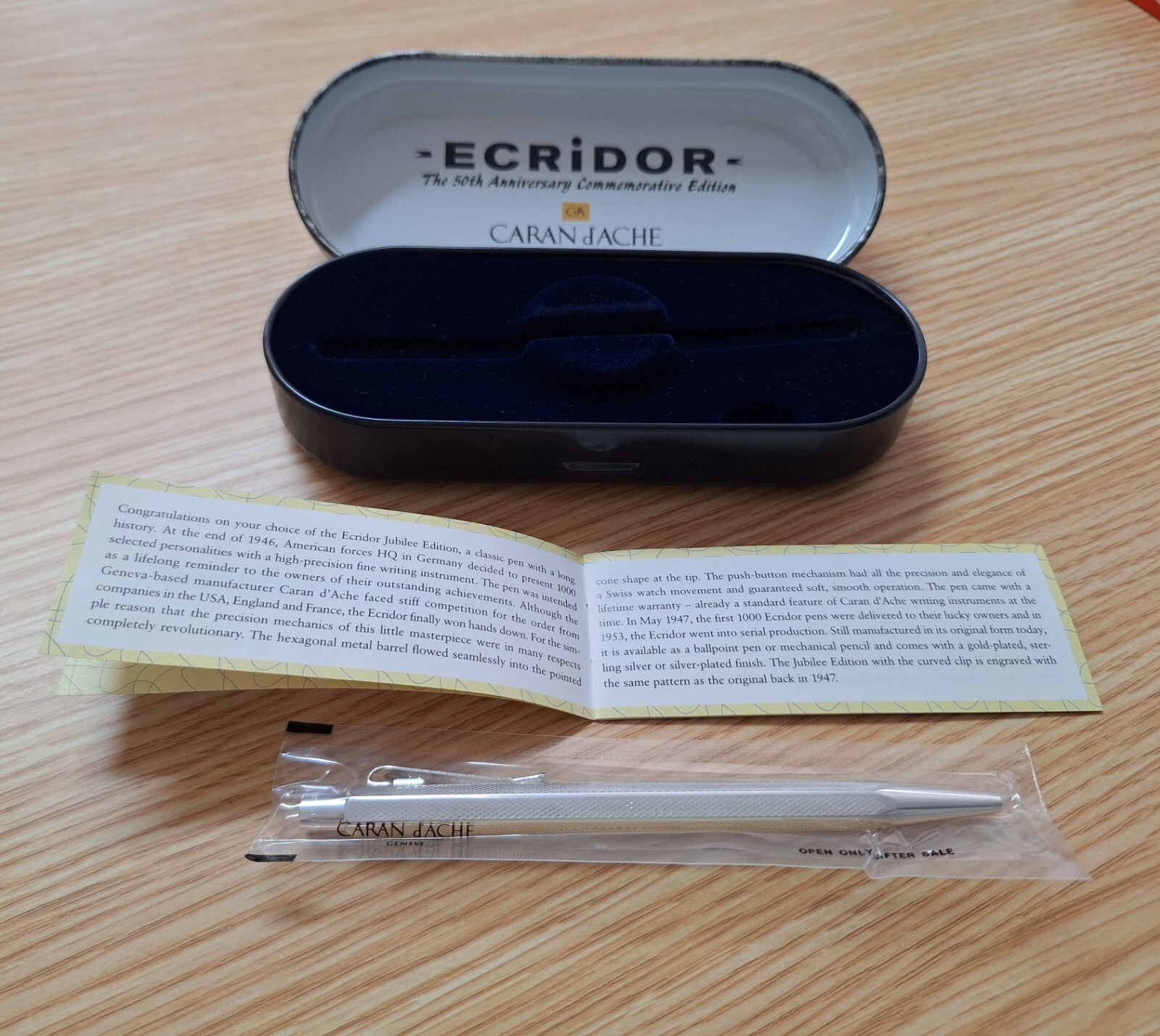 CARAN d'ACHE ECRIDOR 50周年記念モデル Caran d'Ache-Esferográfica Ecridor-The 50th Anniversary